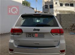 جیپ گراند شیرۆکی